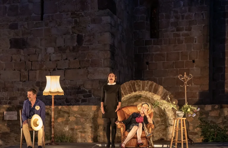 03 08 homme galant homme-9297